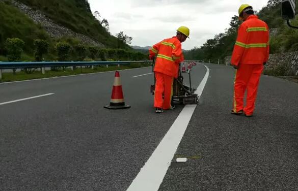 蘇州道路劃線公司施工水平要達到哪種標(biāo)準(zhǔn)？